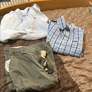 Men's summer bundle 2 shirts / size 34 shorts